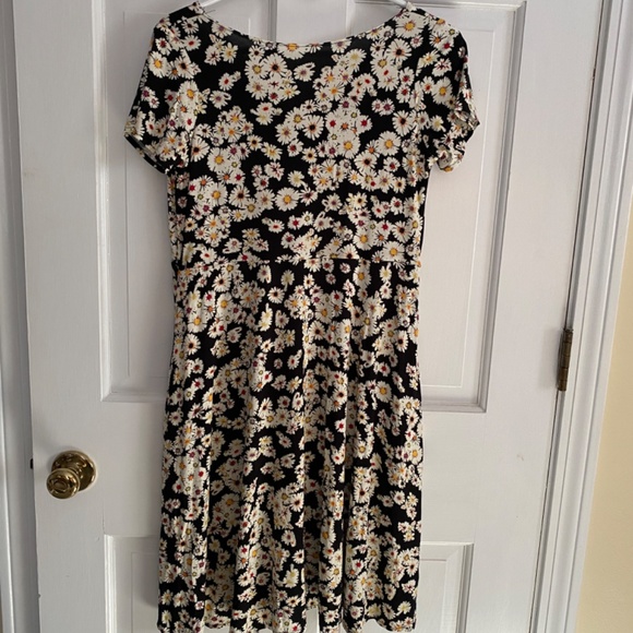 Salaam “Annie” Daisy print - Picture 3 of 6